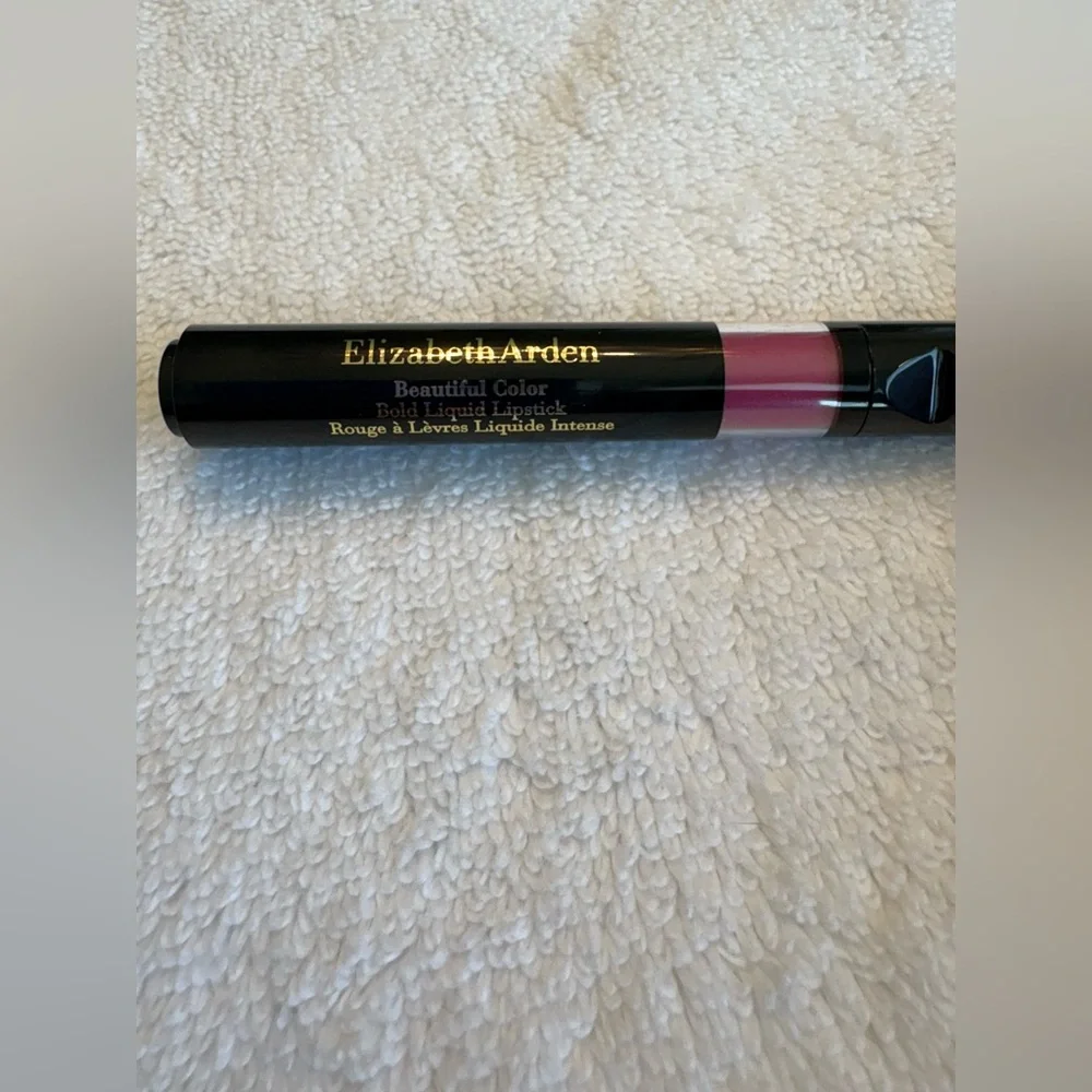Elizabeth Arden Beautiful Color Bold Liquid Lipstick Extreme Pink NEW in Box